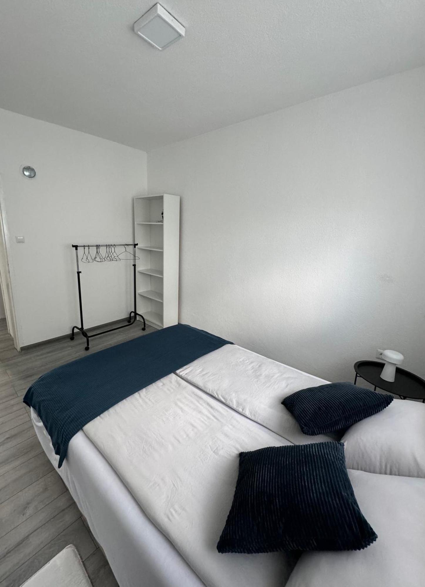 Апартаменты Apartman Mia Яйце Экстерьер фото