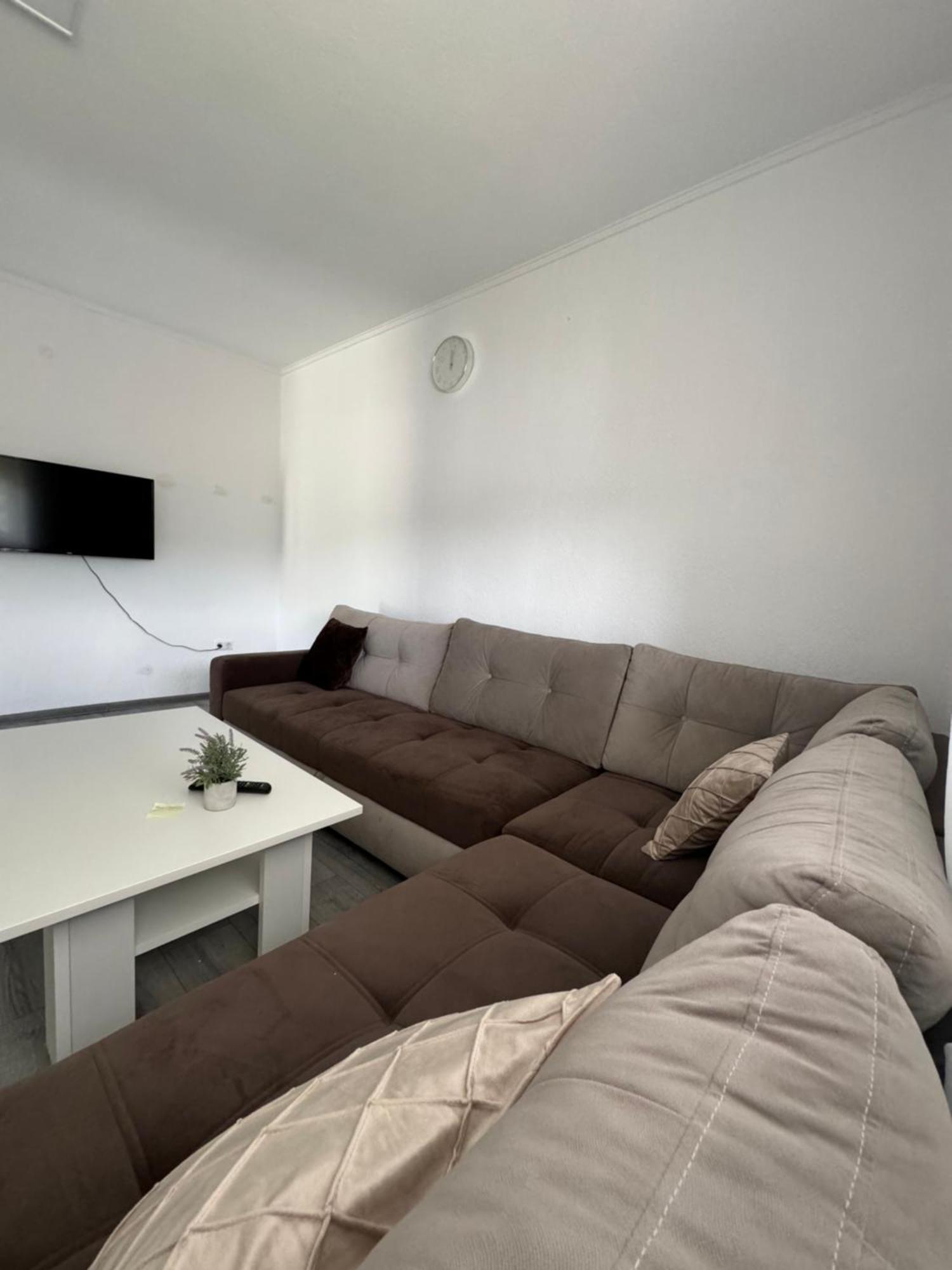 Апартаменты Apartman Mia Яйце Экстерьер фото